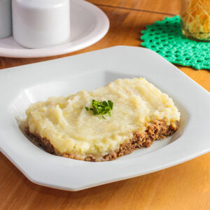 Escondidinho de carne desfiada e aipim